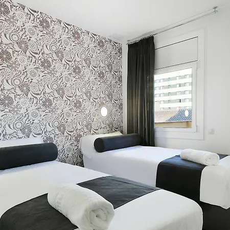 Mar Apartments
